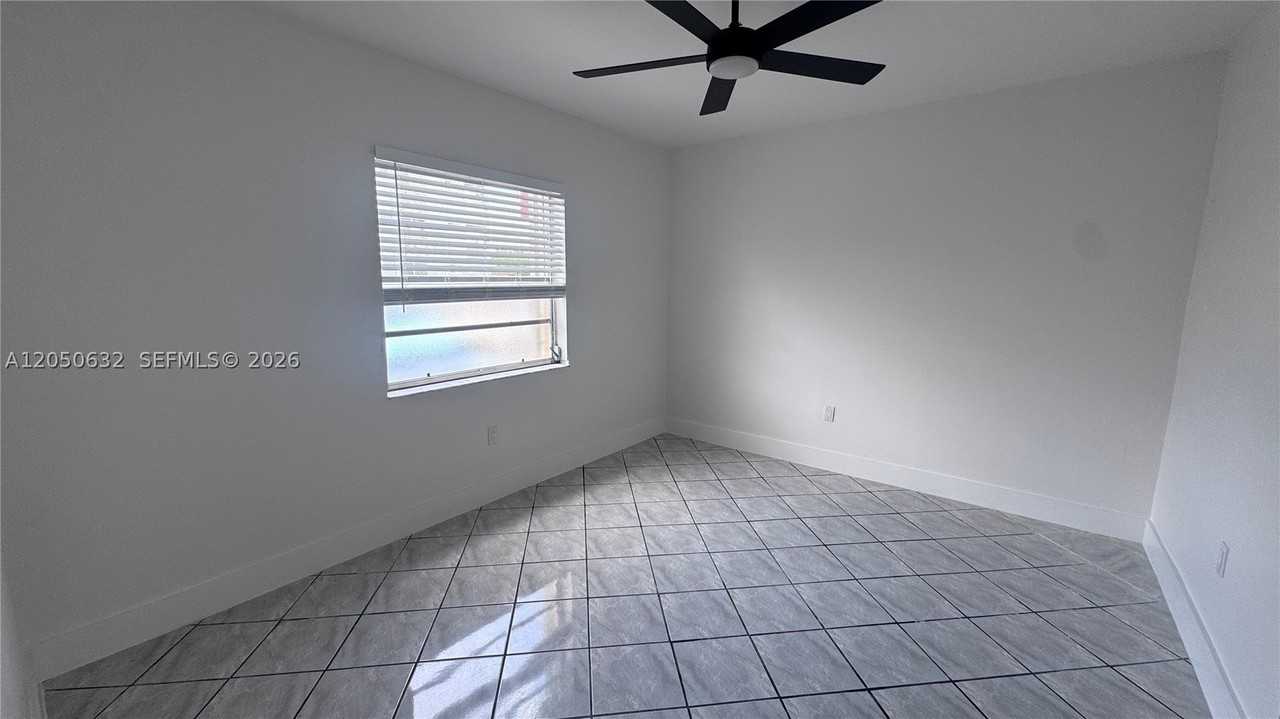 6090 W Flagler St #107 - Photo 7 of 27
