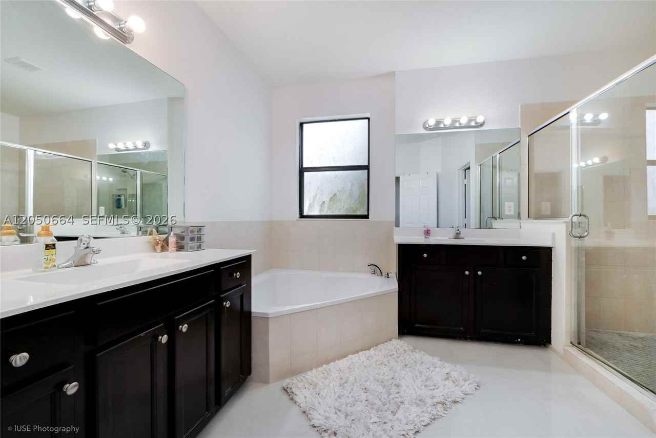 11711 Sw 254th St #0 - Photo 7 of 9