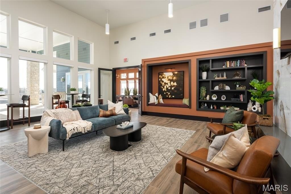 1000 Centinnial Club Dr - Photo 5 of 24