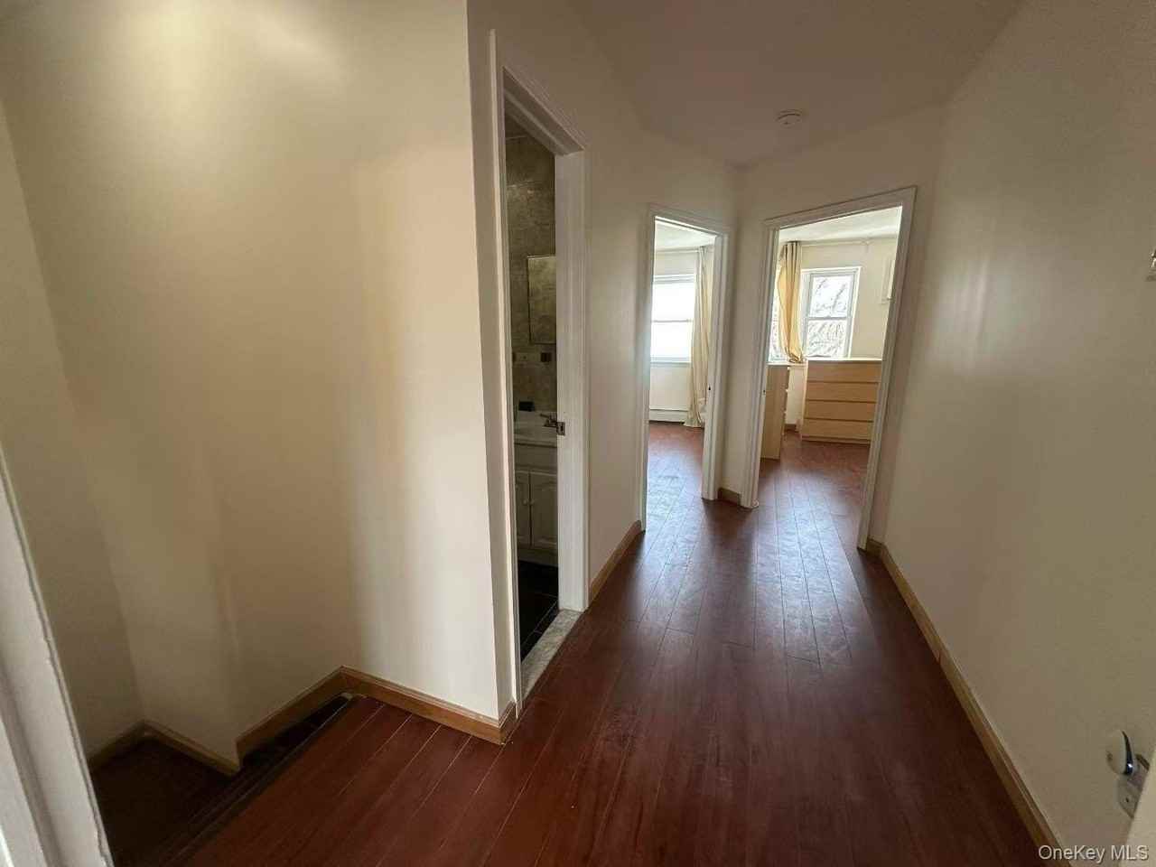 697 Sheffield Ave #2FL - Photo 6 of 8