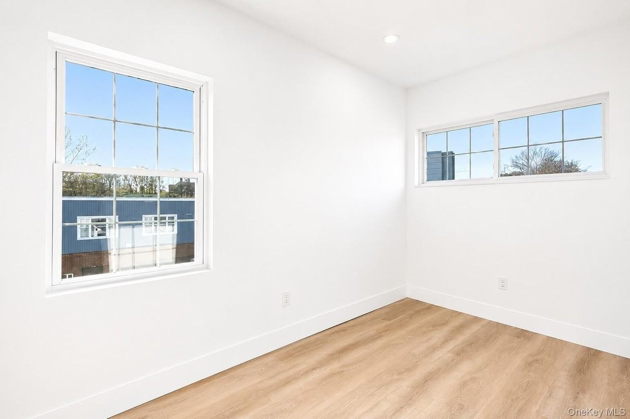 9 Lagrange Ave #3 - Photo 7 of 18