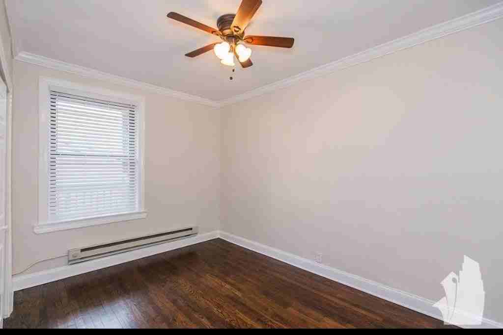 724 W Roscoe St #724-1N - Photo 5 of 6