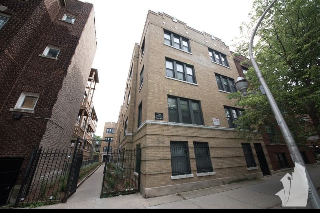 837 W Cornelia Ave #837-5-1N - Photo 3 of 11