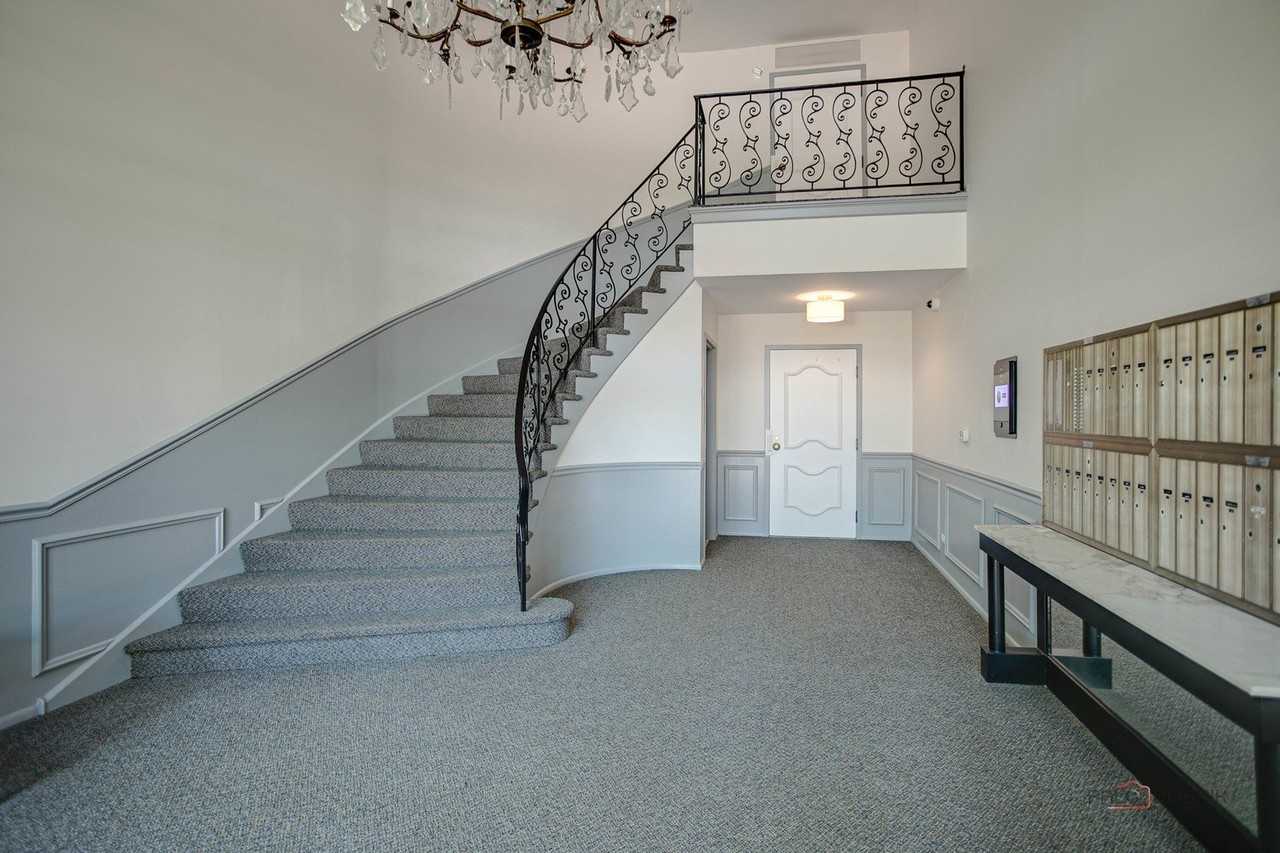 1220 Park Ave W #101 - Photo 4 of 29