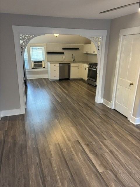 1023 Dean St #A - Photo 5 of 15