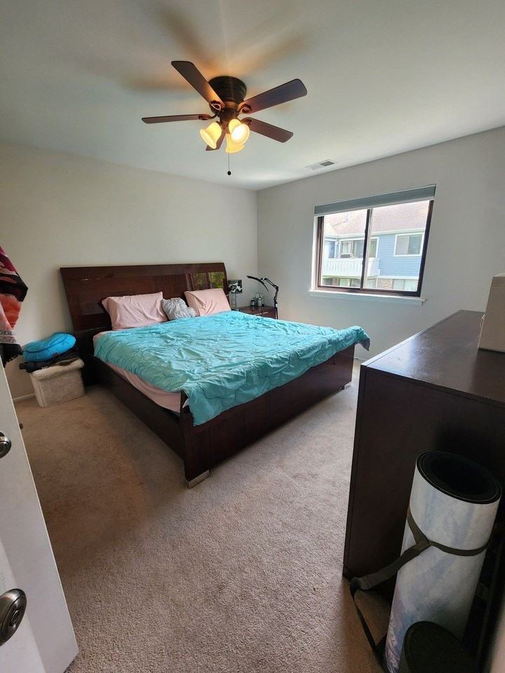 220 Hawthorne Ct #A2 - Photo 3 of 17