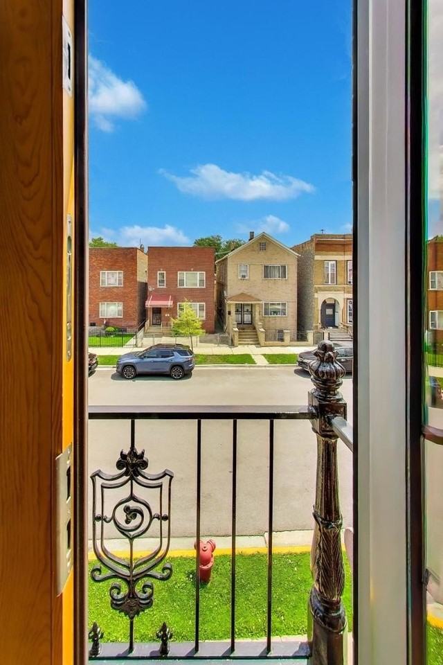 3028 S Normal Ave #2 - Photo 6 of 21