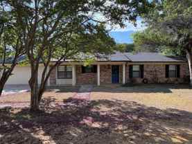 520 Crestwood Dr - Photo 1 of 1