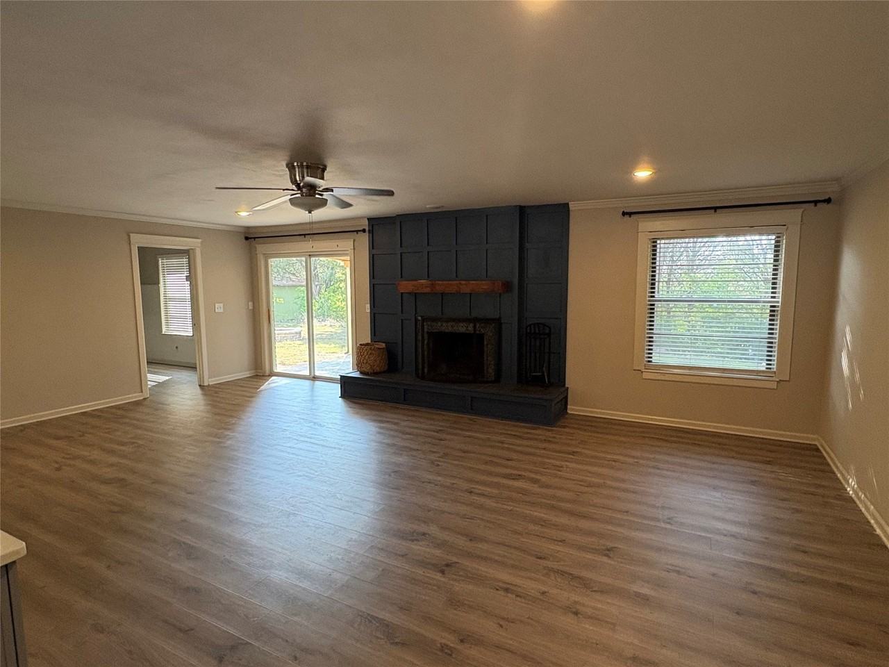 520 Crestwood Dr - Photo 6 of 16