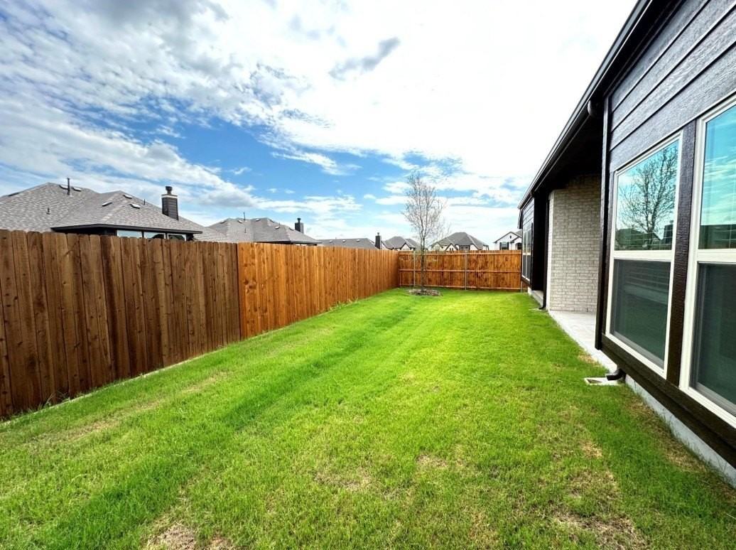 1704 Jaycreek Ct - Photo 4 of 26