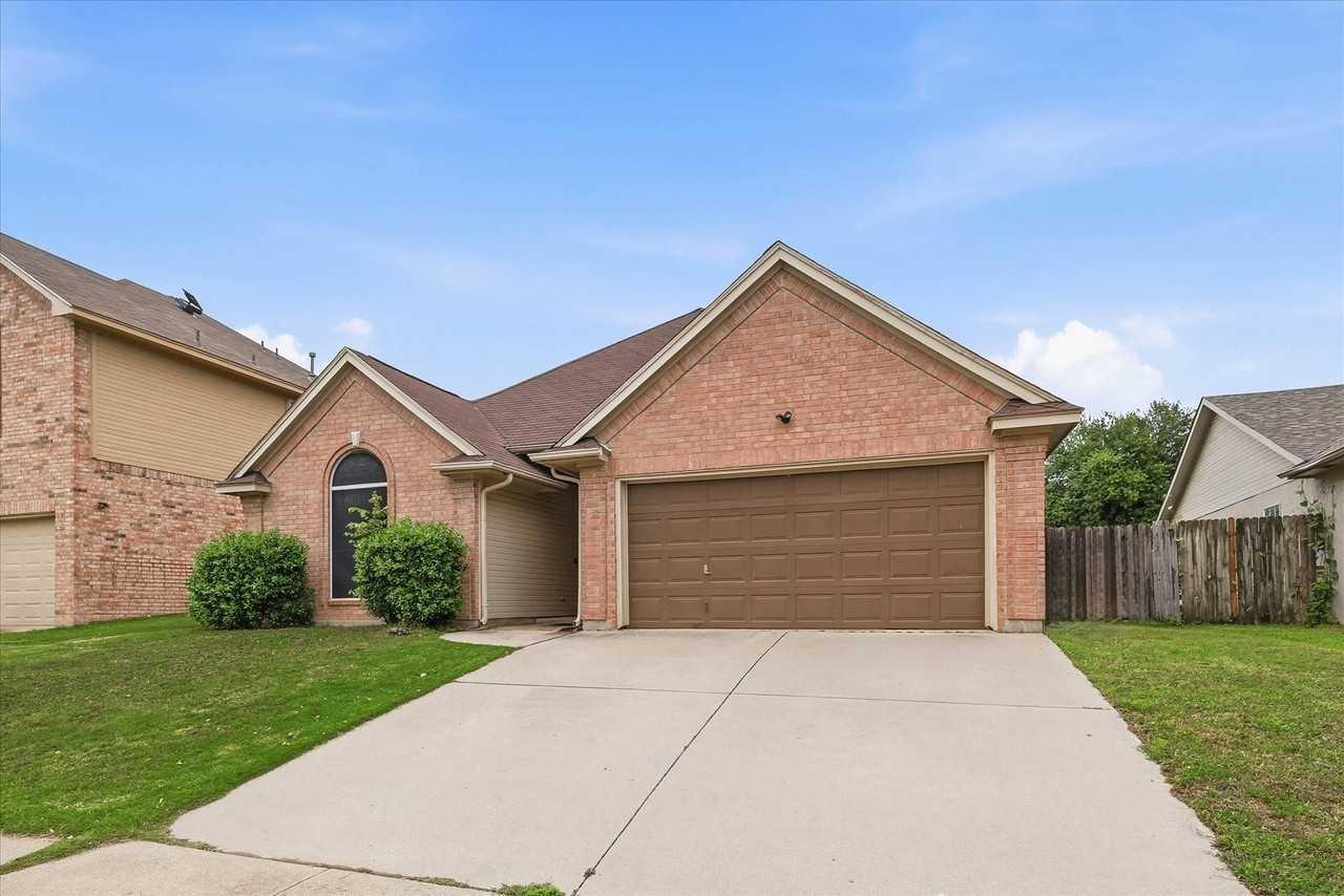 2988 Thames Trl - Photo 3 of 30