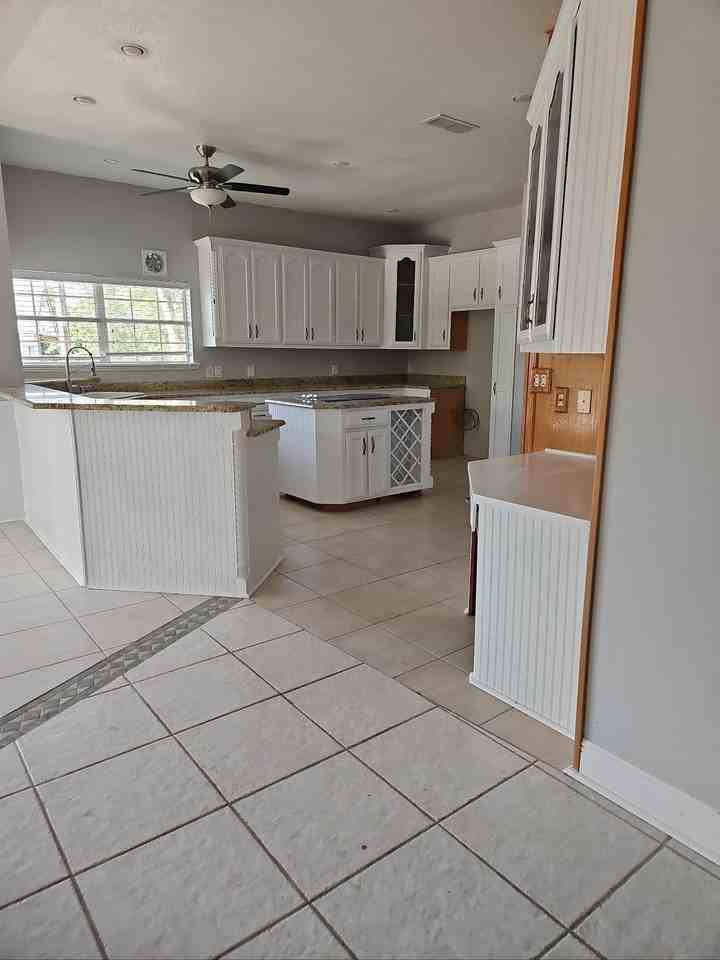 137 Oakview Rd - Photo 6 of 40