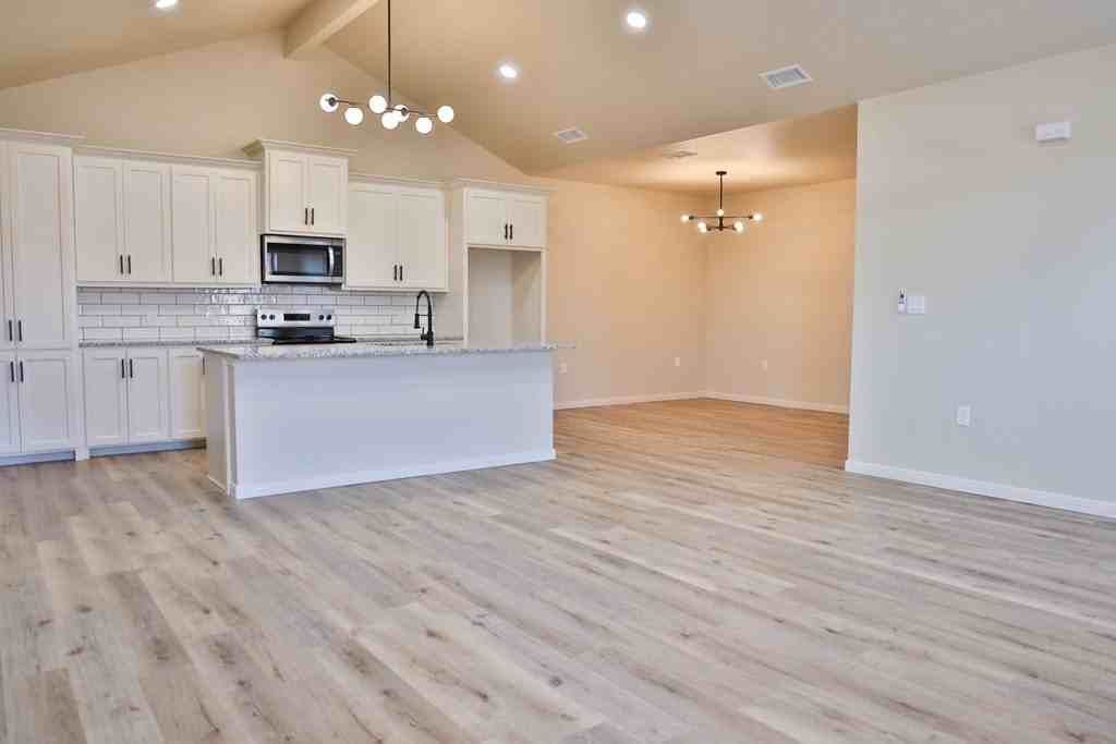2109 Bryant St - Photo 6 of 10