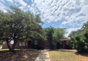 featured image of 4401 Crockett Ave #A