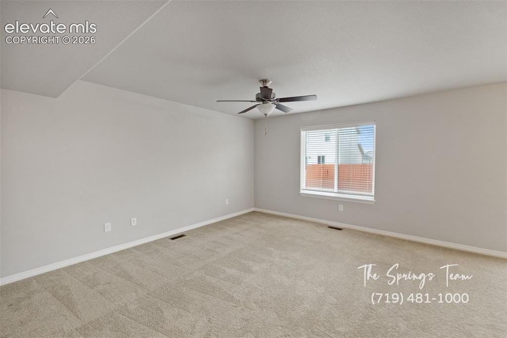 10898 Rowley Dr - Photo 6 of 33