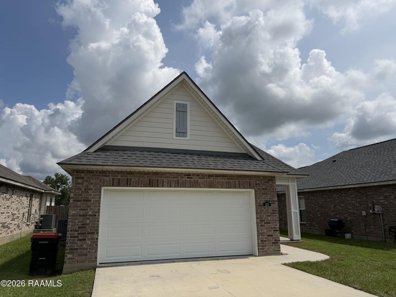 102 Ancona Ln - Photo 2 of 20