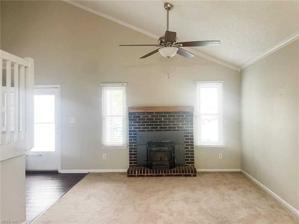916 Appleby Ct - Photo 5 of 35