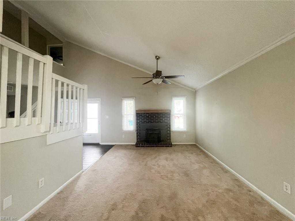 916 Appleby Ct - Photo 6 of 35