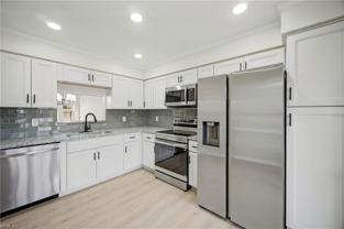 5589 Campus Dr - Photo 1 of 1