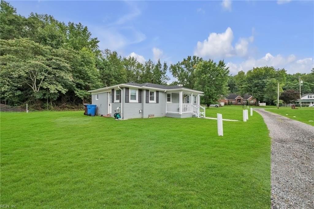 2260 Shipyard Rd - Photo 3 of 17