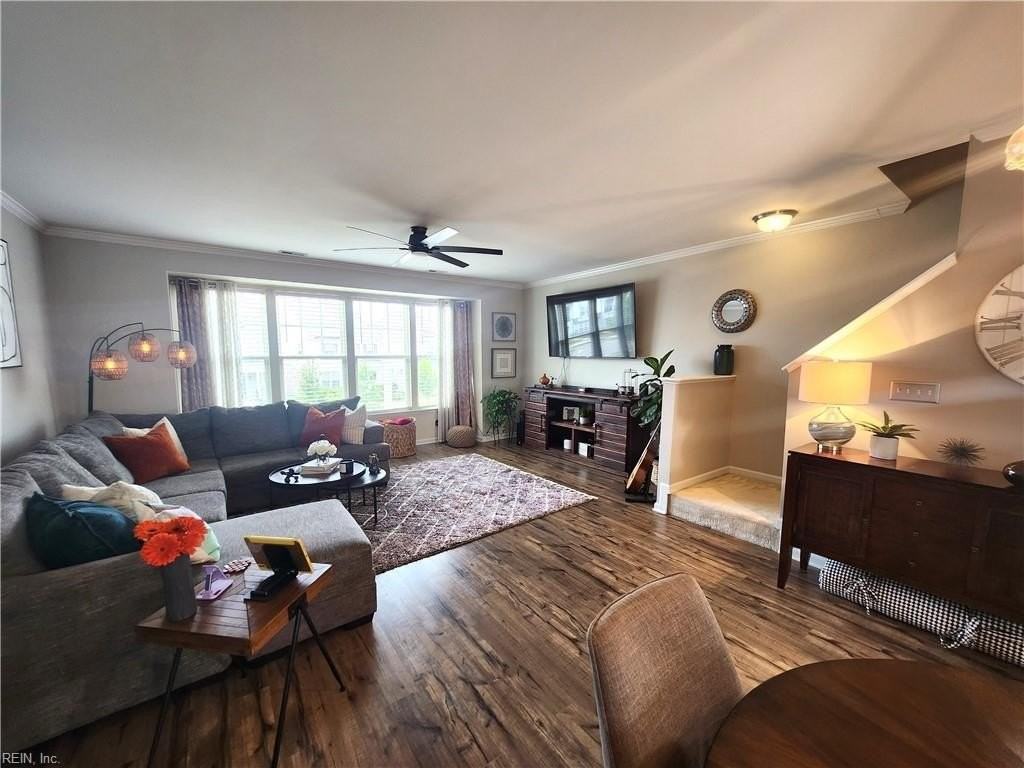 1422 Independence Blvd - Photo 3 of 29