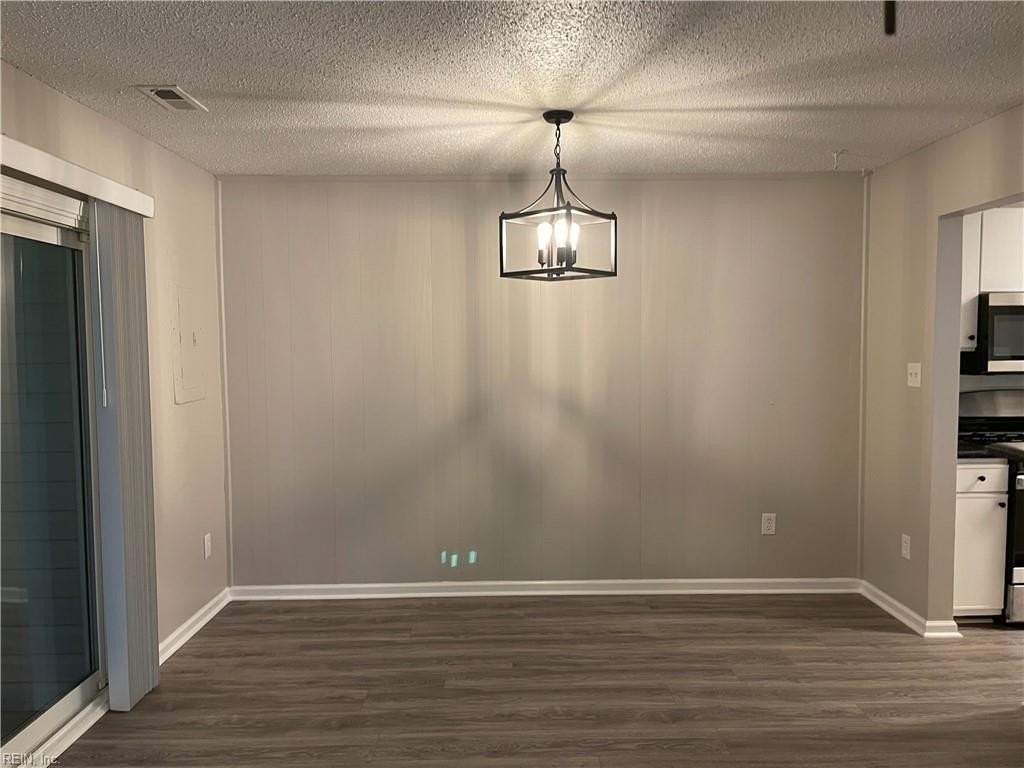 808 Quesnel Dr - Photo 7 of 46
