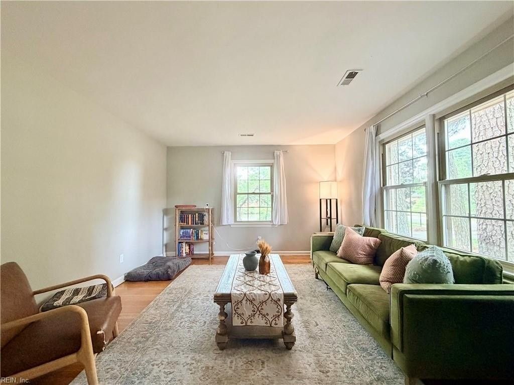346 W Mcginnis Cir - Photo 7 of 46