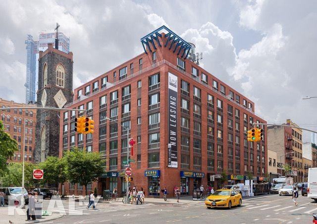 10 Rutgers St #3A - Photo 6 of 6