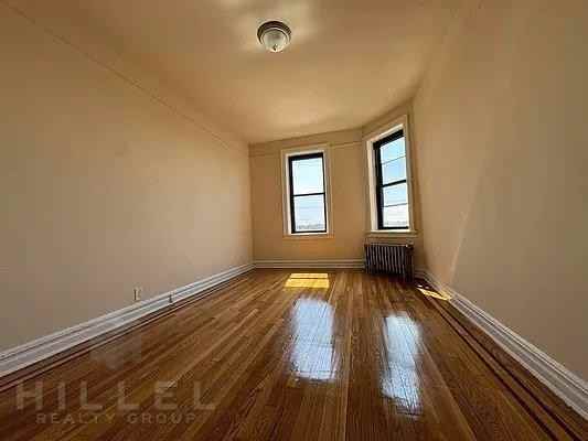 165th St #3CS - Photo 4 of 5
