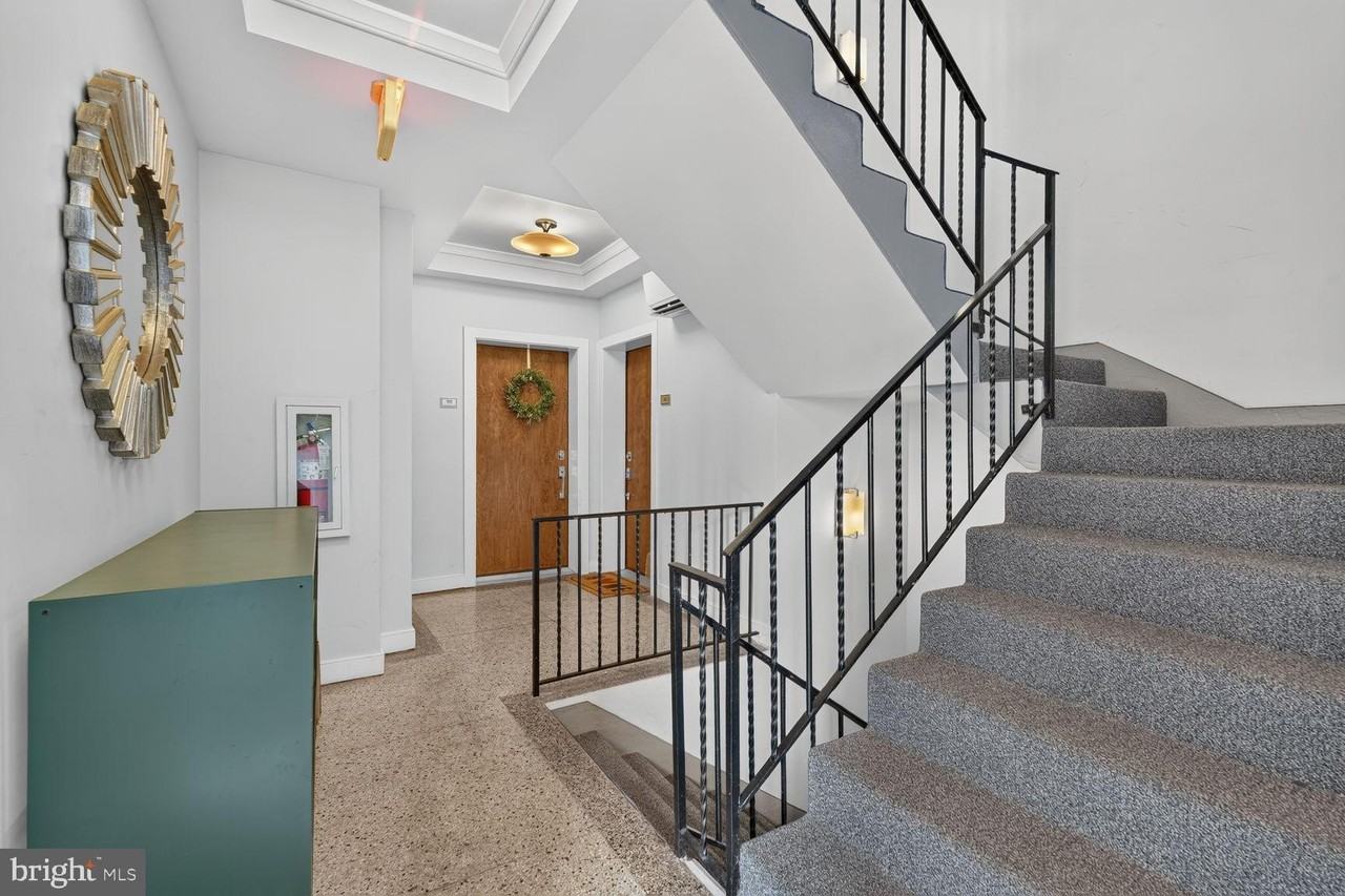 809 Otis Pl Nw #104 - Photo 3 of 26