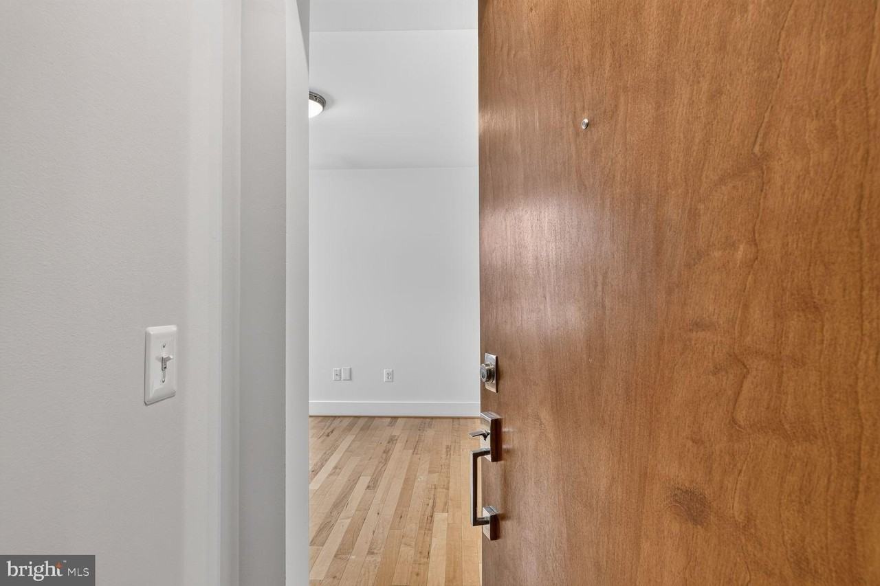 809 Otis Pl Nw #104 - Photo 4 of 26