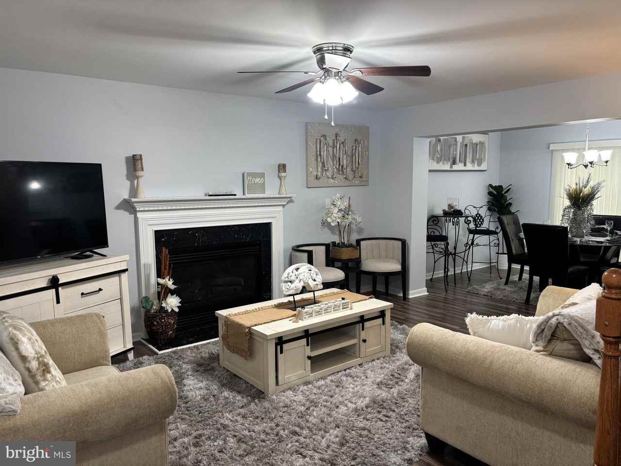 476 W Harvest Ln - Photo 3 of 40