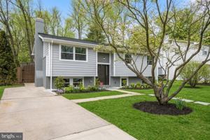 featured image of 415 Ritchie Pkwy