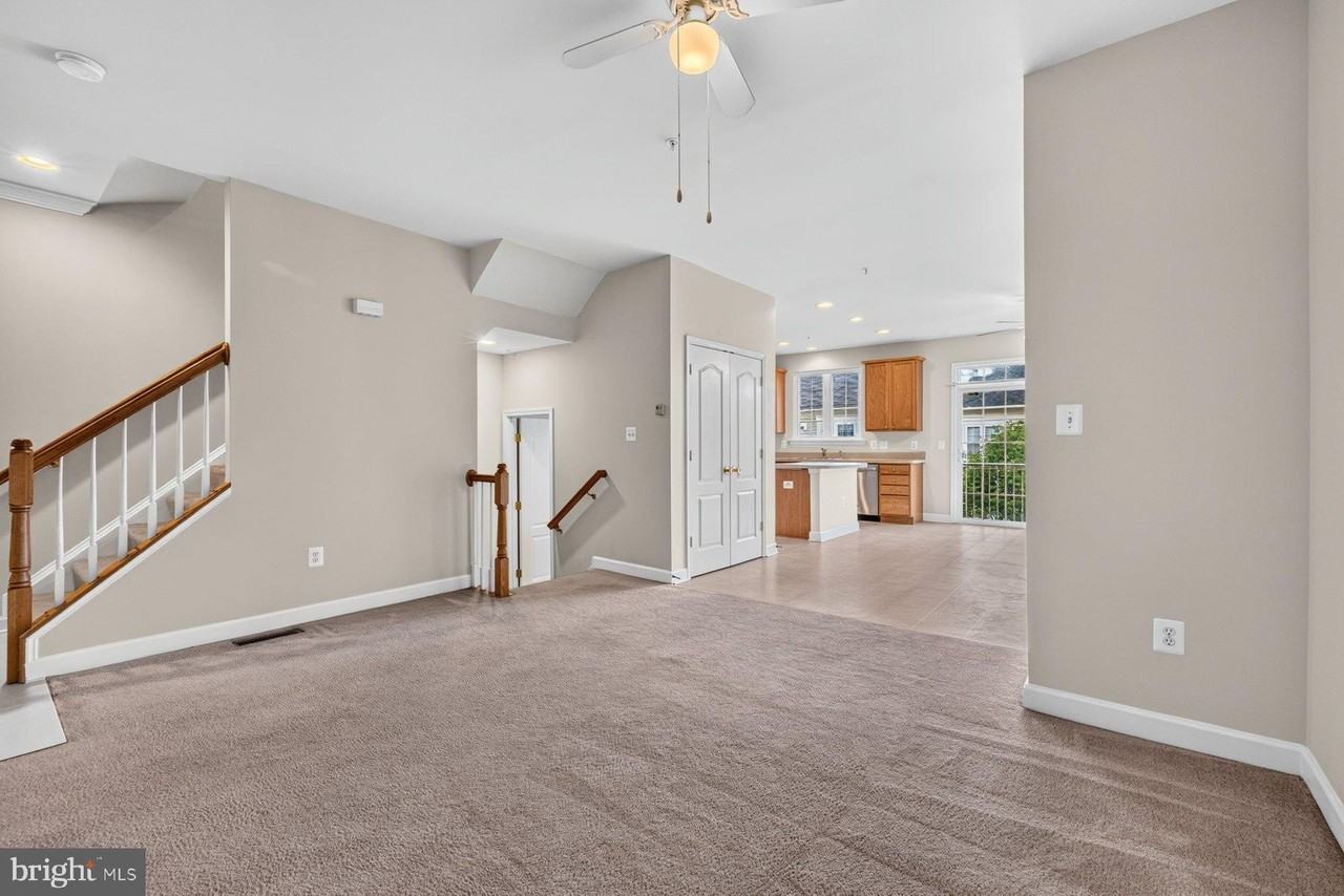13013 Saint Clair Rd - Photo 6 of 29