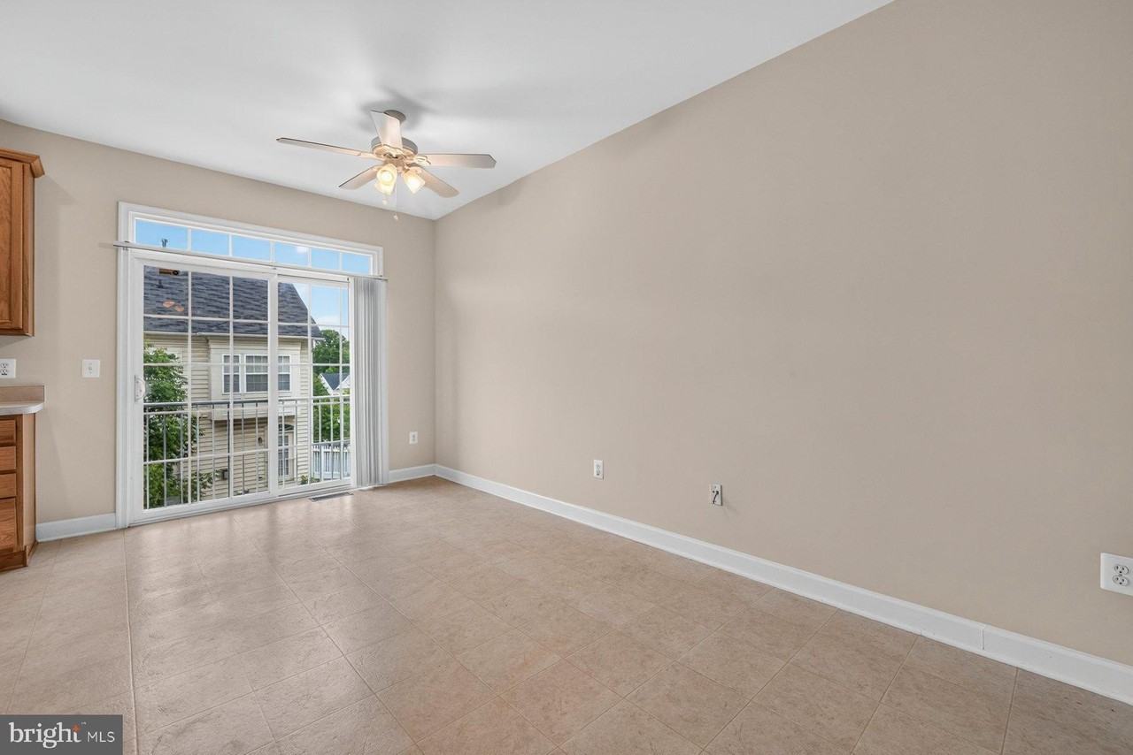 13013 Saint Clair Rd - Photo 7 of 29