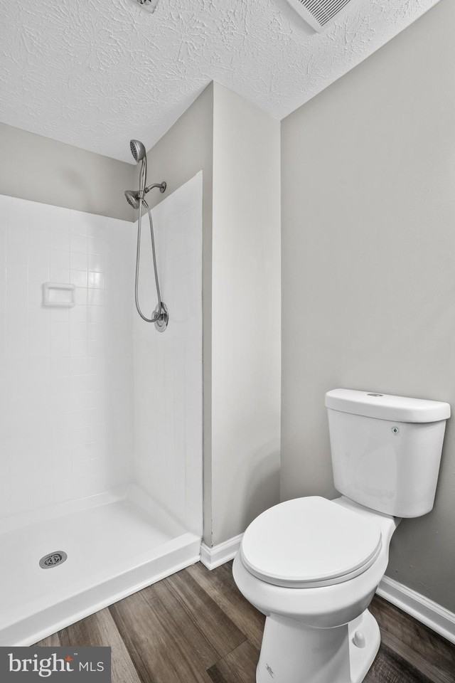 10506 Lime Tree Way - Photo 7 of 33