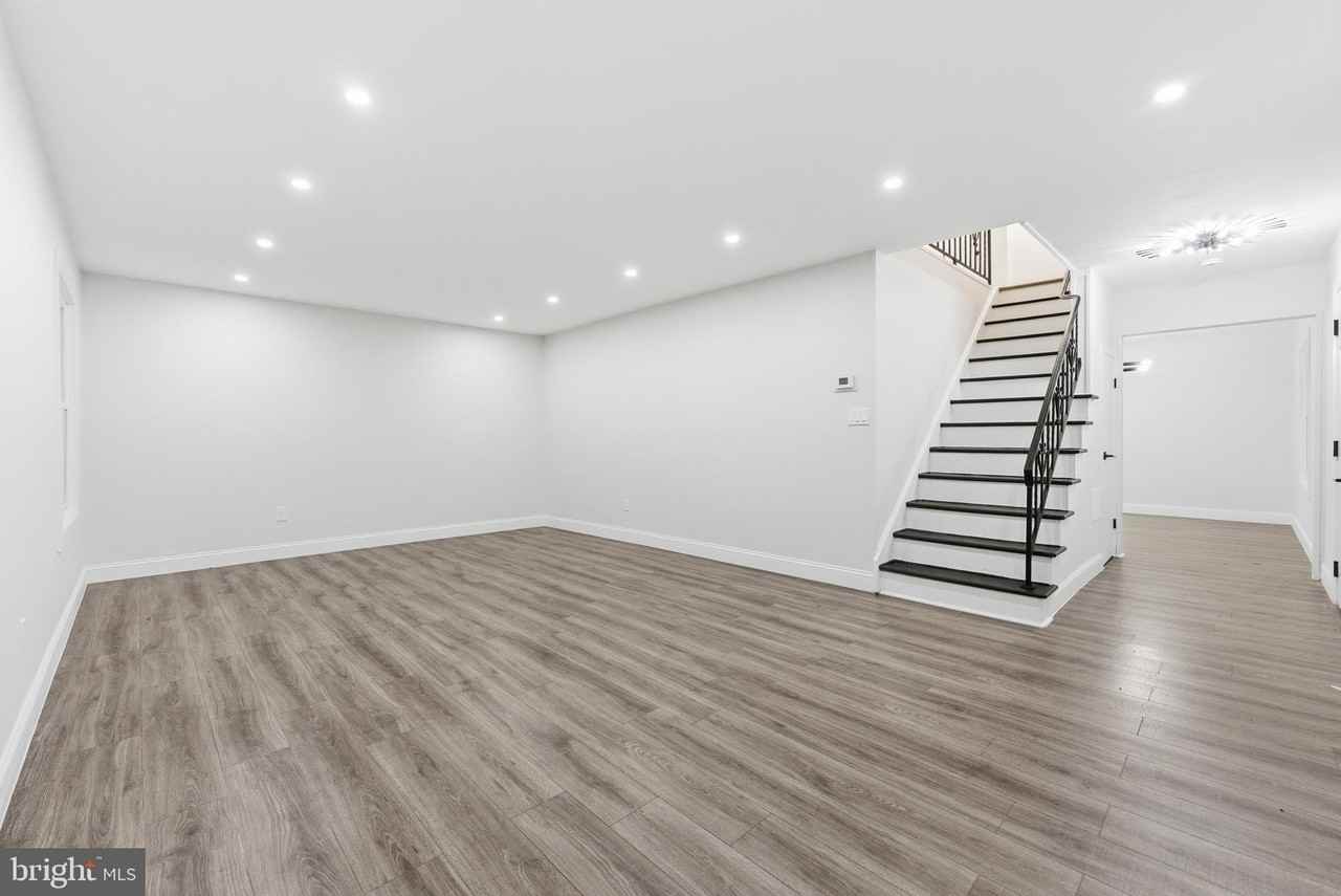 27 Parkside Cir - Photo 5 of 28