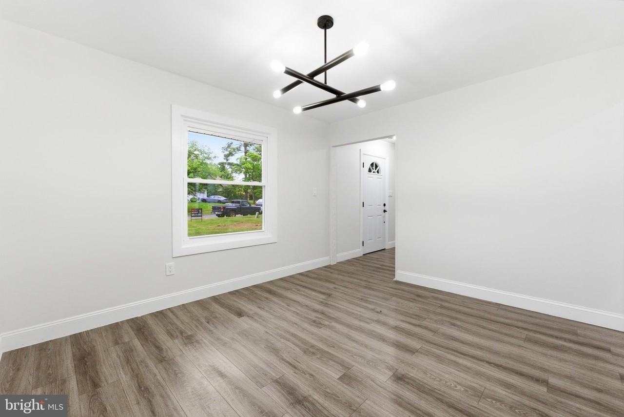 27 Parkside Cir - Photo 6 of 28