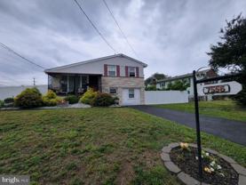 7556 Baxter Ave - Photo 1 of 1