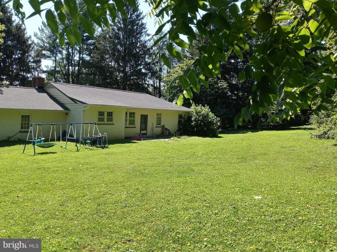 1069 Wawaset Rd - Photo 2 of 4