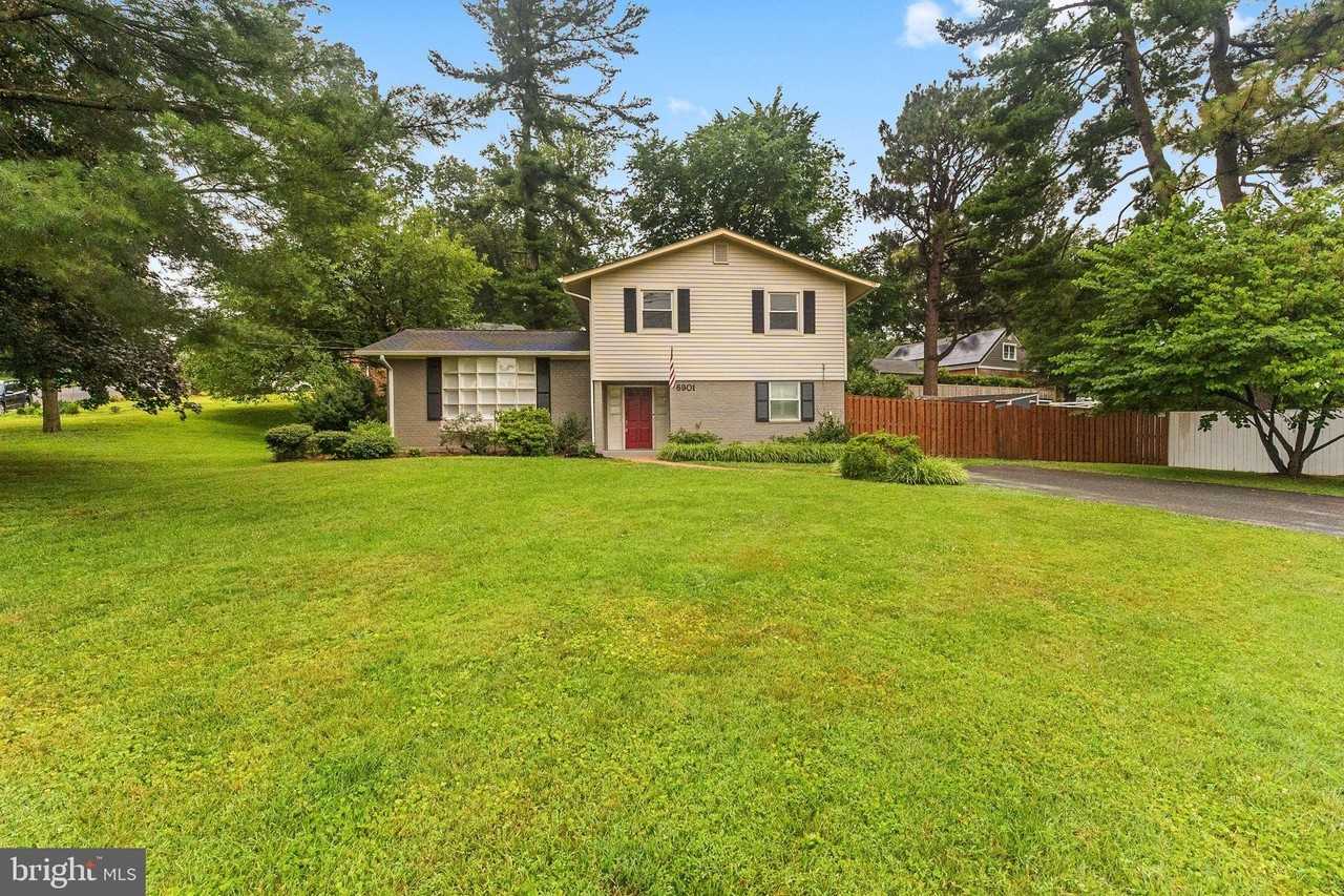 6901 Murray Ln - Photo 2 of 50