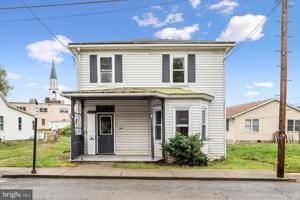 featured image of 309 N Lawrence St