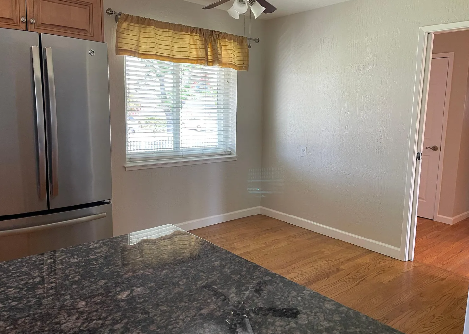 2098 Cirone Way - Photo 5 of 10