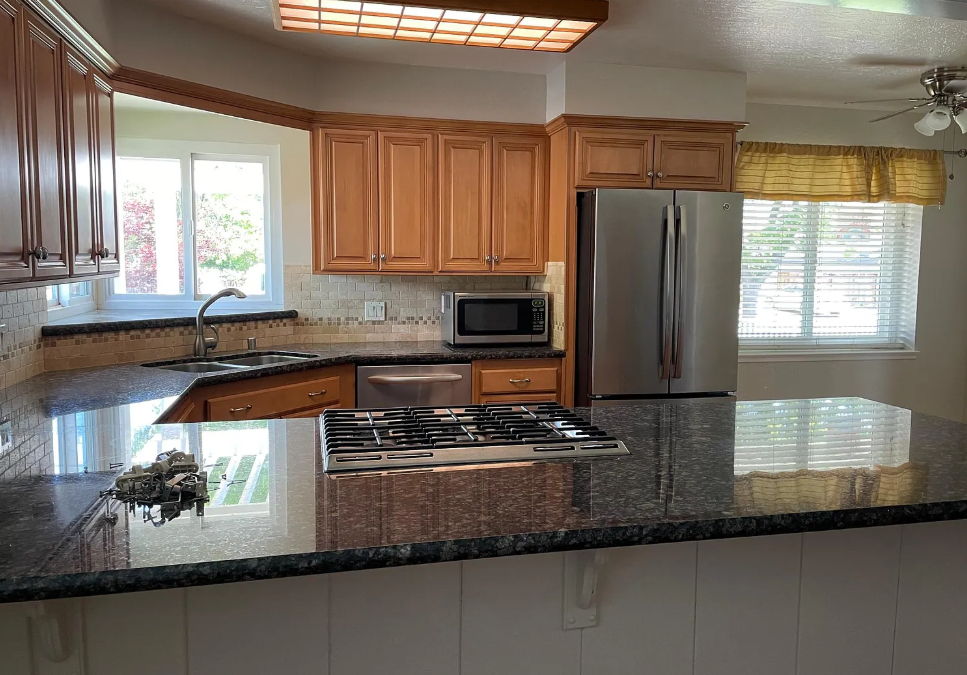 2098 Cirone Way - Photo 6 of 10