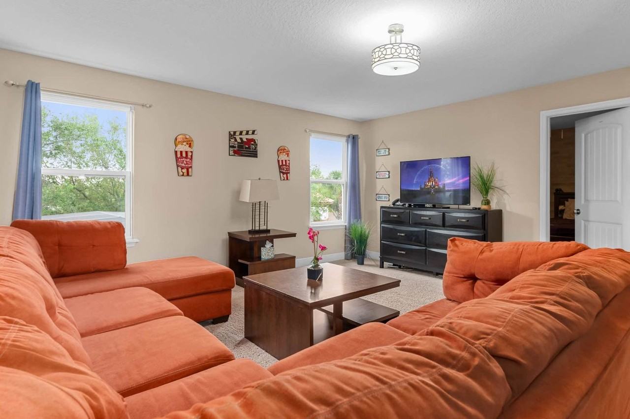 4312 Acorn Ct #1095257P - Photo 4 of 50