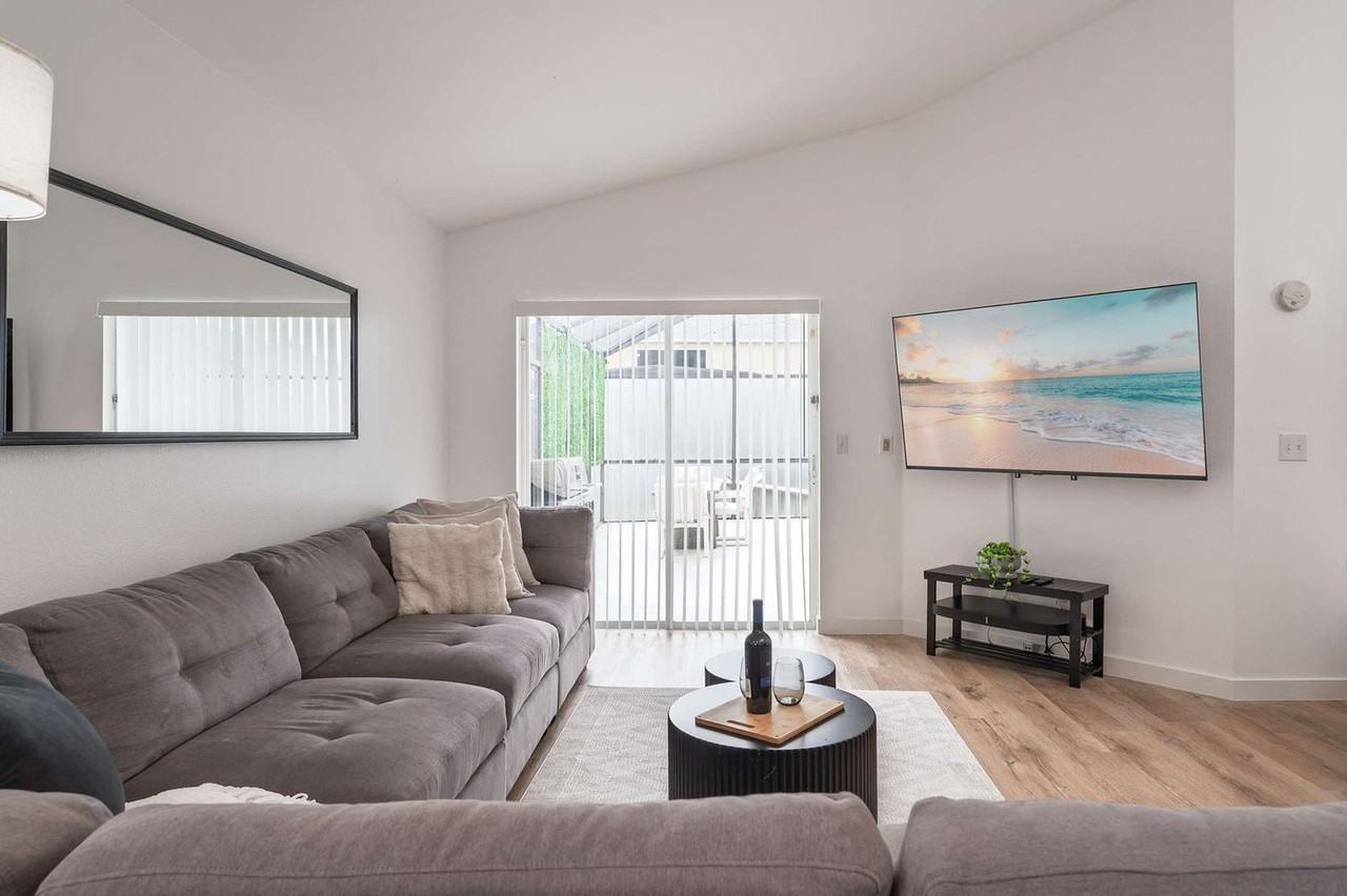 2604 Emerald Island Blvd #1580537P - Photo 7 of 50