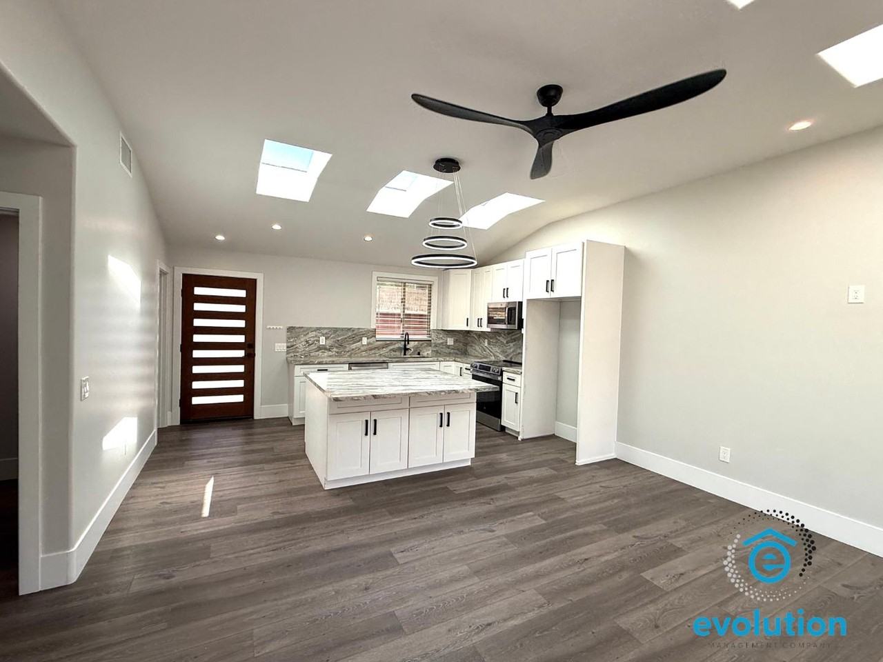 1235 Adventure Ln - Photo 6 of 12