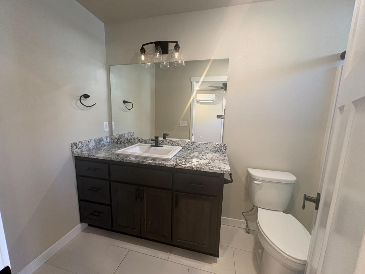 7867 28th St - Photo 5 of 5
