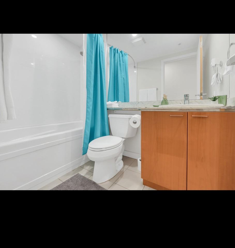 1200 West Georgia Street #304 - Photo 7 of 11