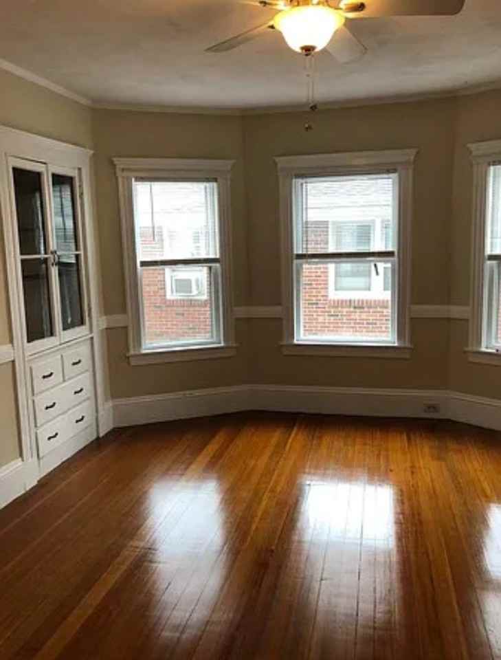 39 Olcott Street - Photo 6 of 16